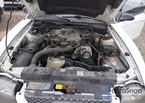 2004 Ford Mustang из США, поврежденный, VIN 1FAFP444X4F113506